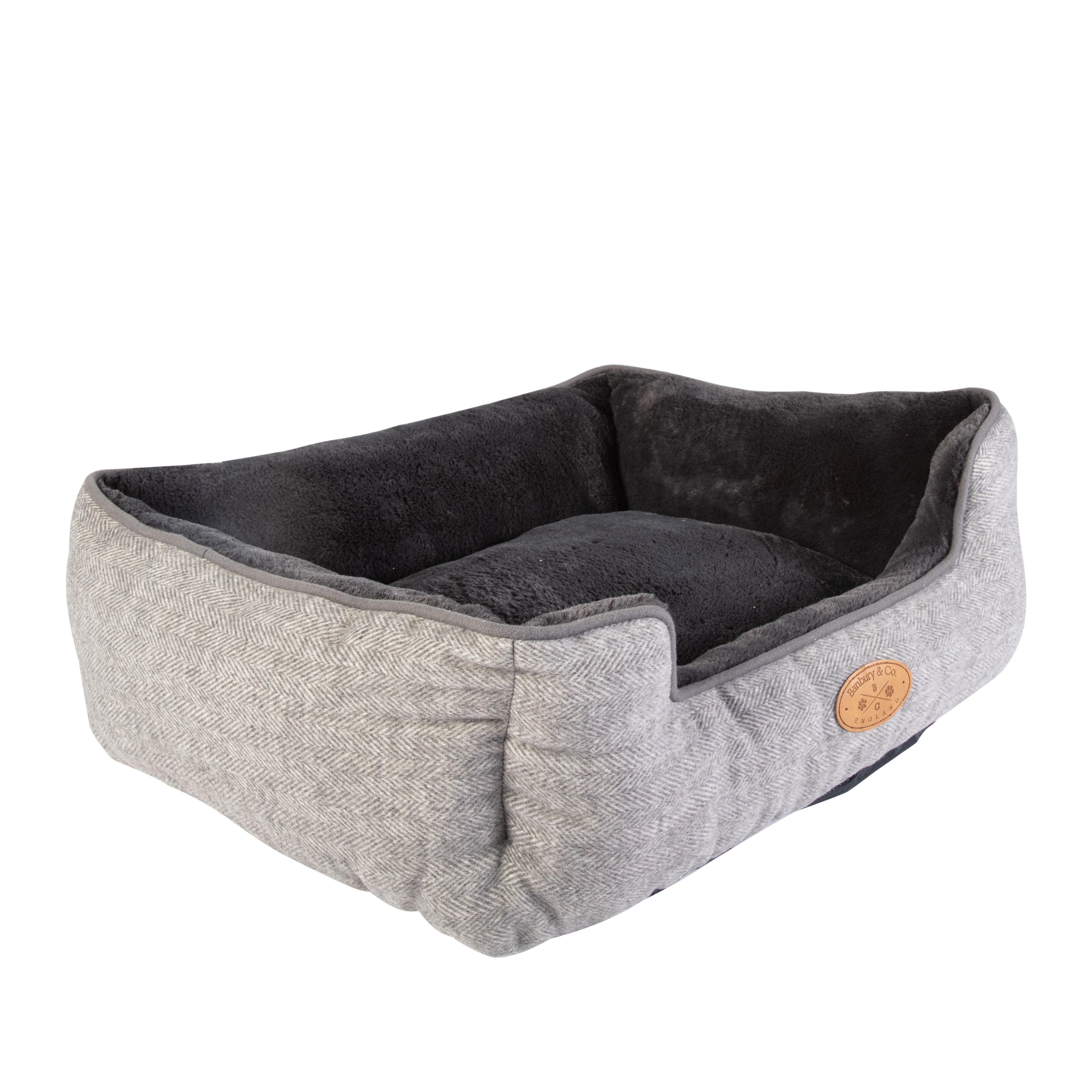 Banbury & Co Herringbone Square Dog Bed - Image 11