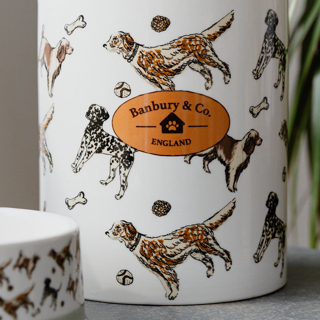 Banbury & Co Rural Retreats Ceramic Pet Treat Jar - Image 3
