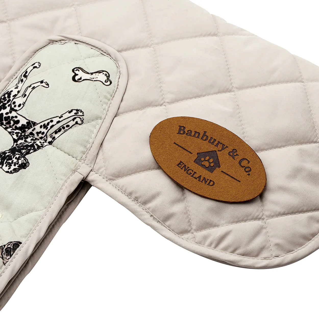 Banbury & Co Rural Retreats Grey Quilted Dog Coat - Image 4