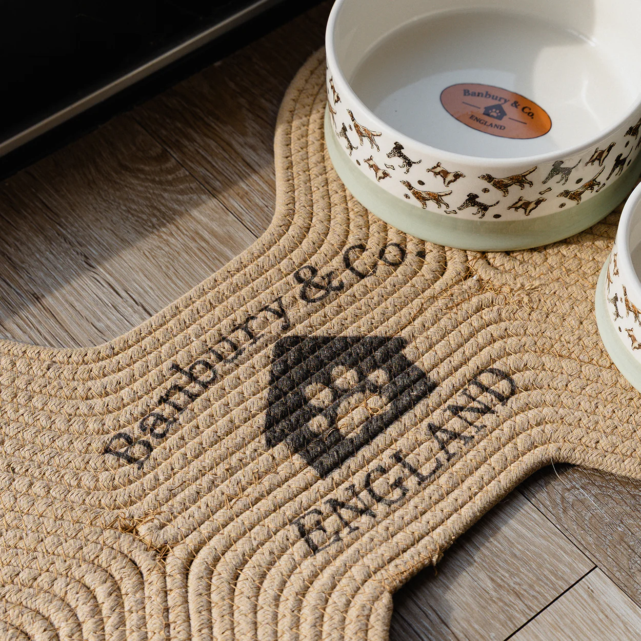 Banbury & Co Rural Retreats Jute Pet Feeding Mat - Image 6