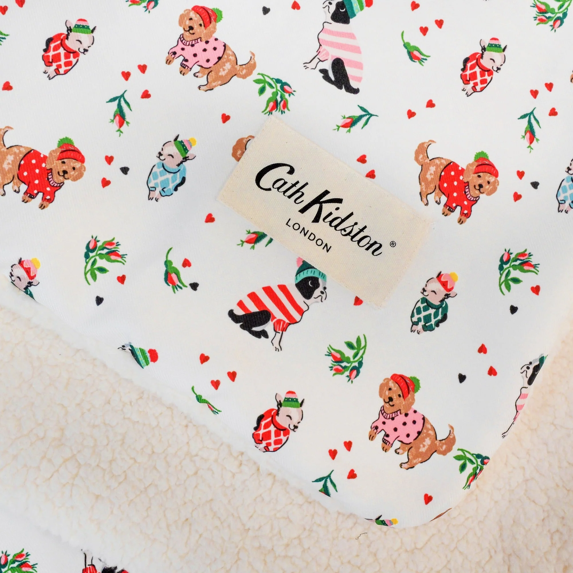 Cath Kidston Dogs & Roses Pet Blanket - Image 2