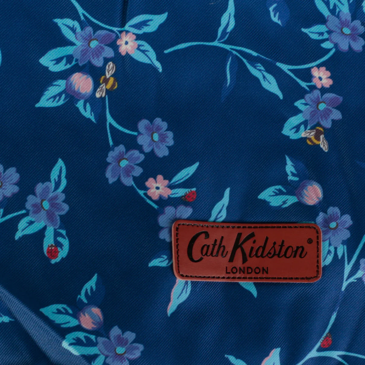 Cath Kidston Flora Fauna Greenwich Flowers Cosy Dog & Cat Blanket - Image 3