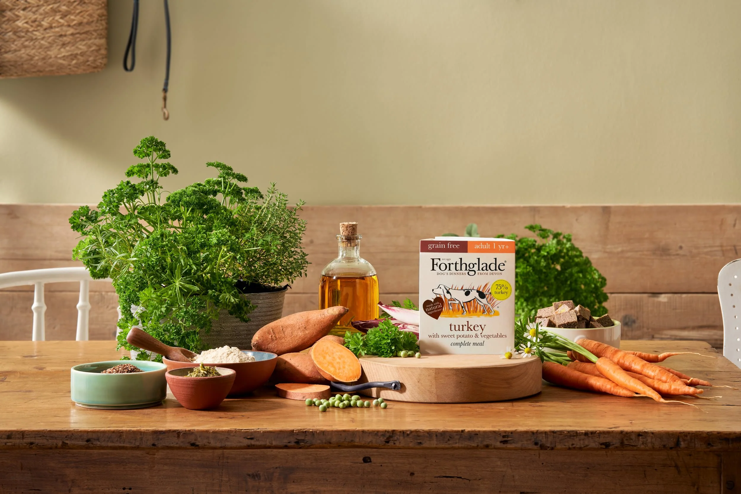 Forthglade Complete Grain Free Adult Wet Dog Food - Turkey with Sweet Potato & Vegetables - Image 5