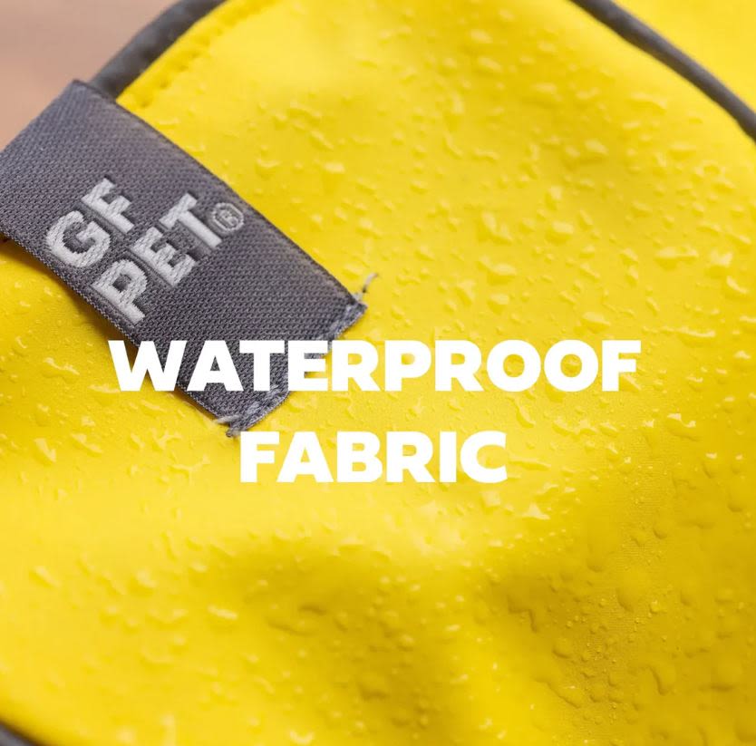 GF Pet Elasto-Fit Reversible Navy Retro Dog Raincoat - Image 4