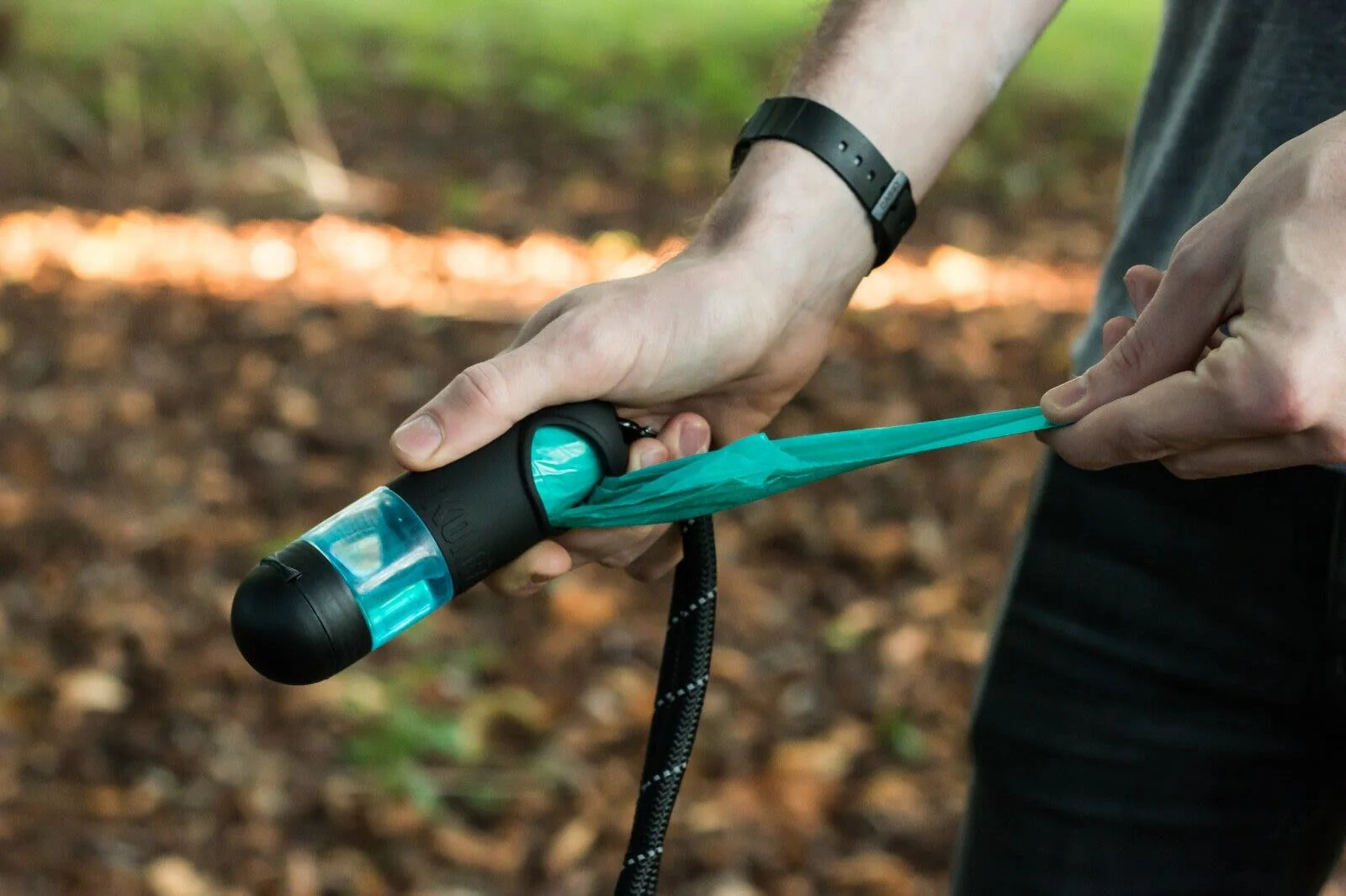 KONG HandiPOD Clean Dog Poop Bag Dispenser - Image 3