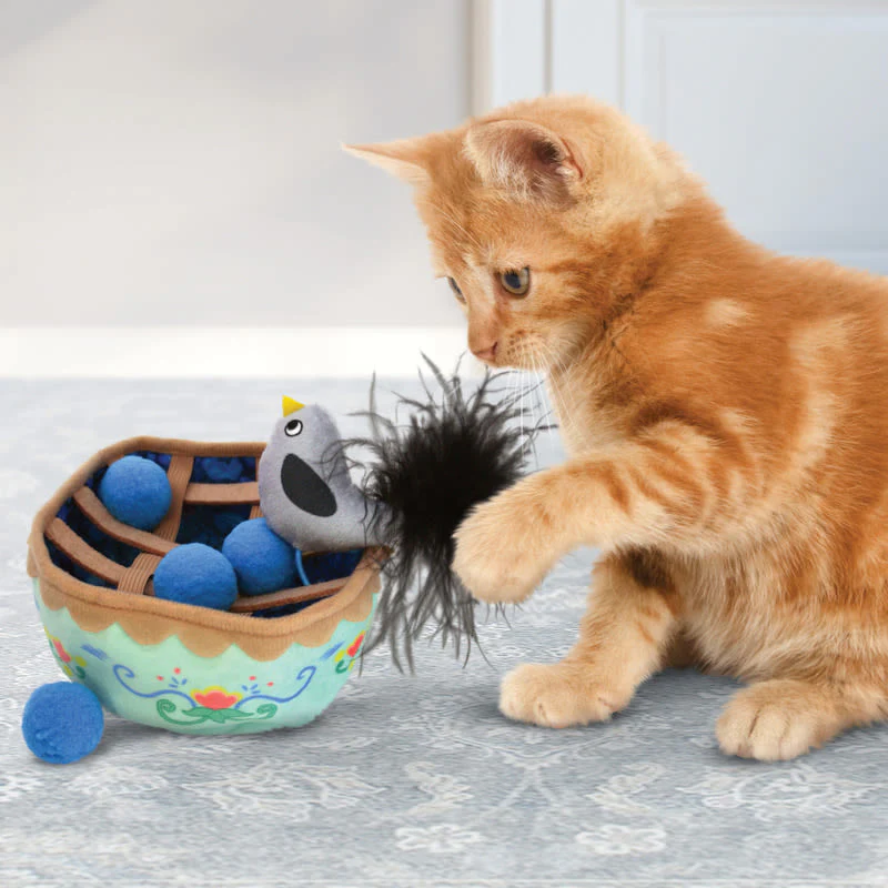 KONG Puzzlements Pie Multicolour Cat Toy - Image 4