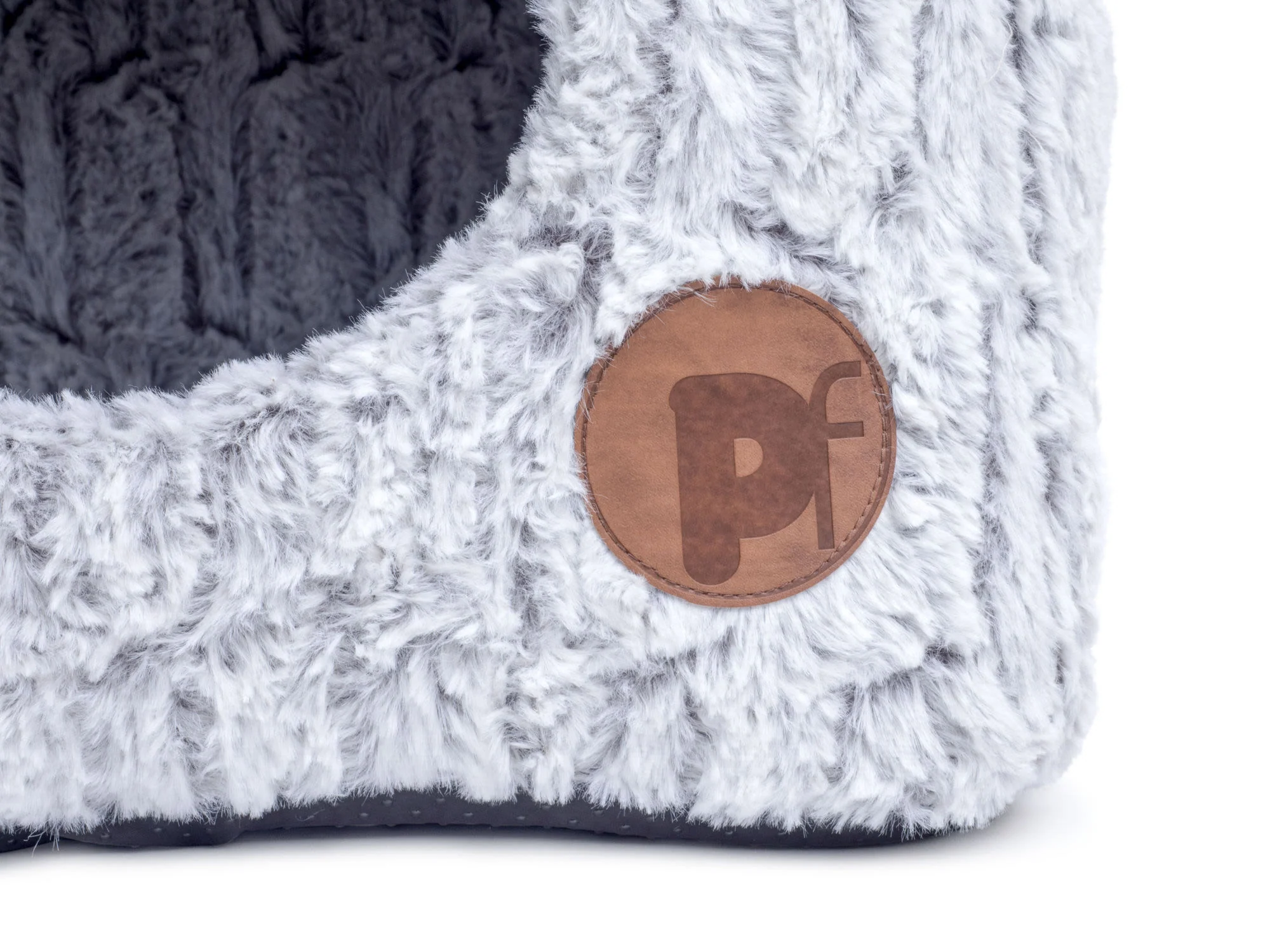 Petface Bamboo Plush Cave Cat Bed - Image 3